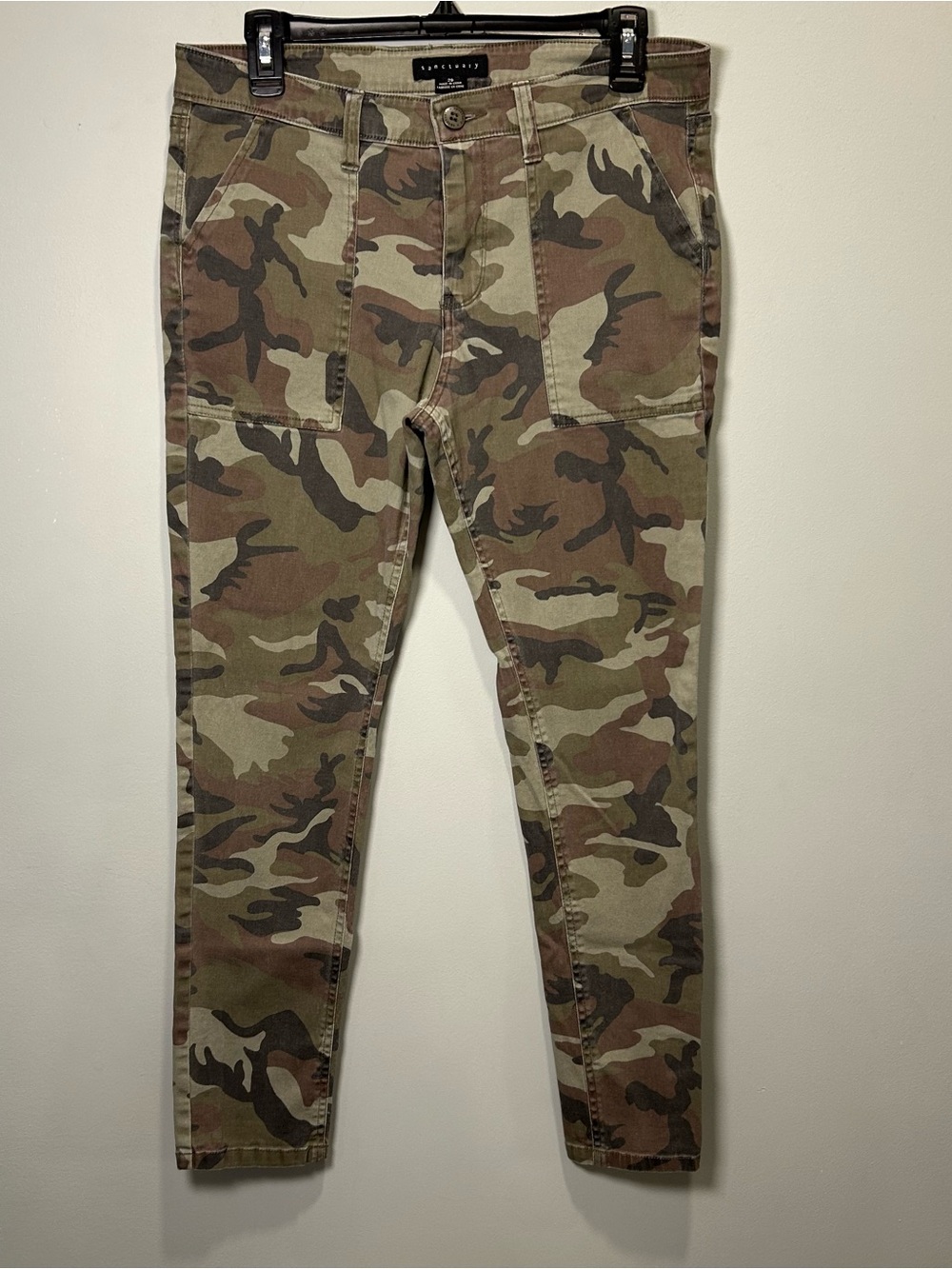 Sanctuary Women’s Porkchop Camo Pants Size 29